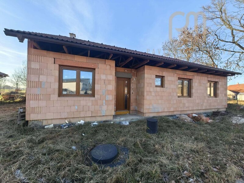 Novostavba rodinného domu 4+1, 134 m2, zahrada 490m2