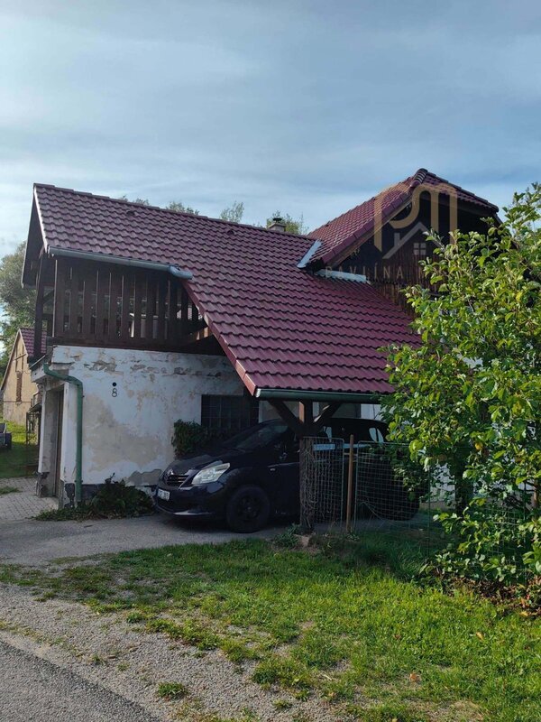 Rodinný dům se stodolou a garáží na klidném okraji Třebanic