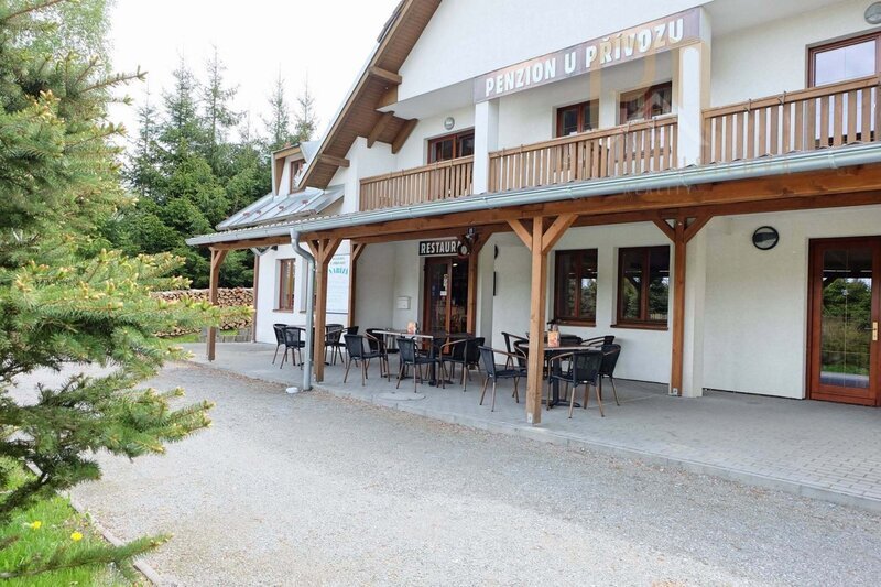 Prodej nemovitosti s projektem přestavby na 9 bytových jednotek, Frýdava u Lipna, pozemky 1 191 m²