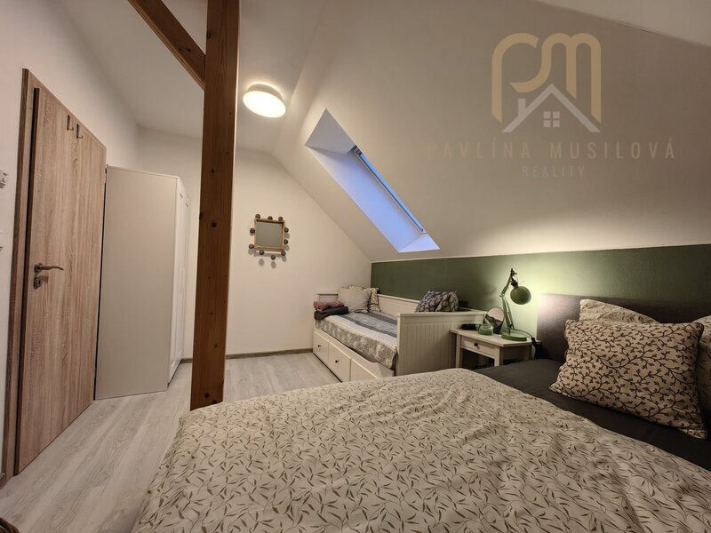 Apartmán 3+ kk v OV o rozloze 74 m2 s terasou 6,4m2 a výhledem na jezero Lipno