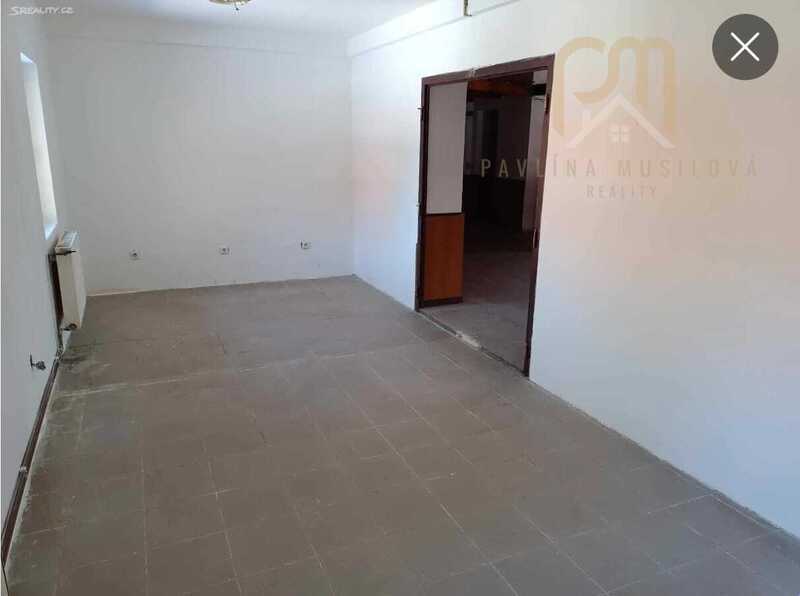 Prodej rodinného domu s možností přestavby na 2 apartmány, Lipno
