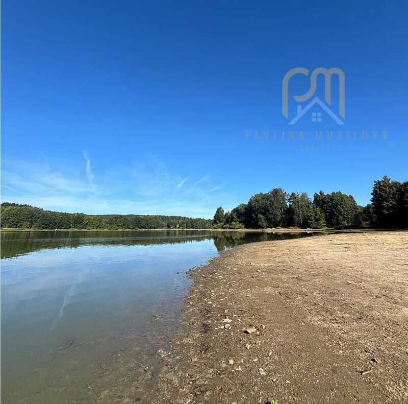 Rodinný dům 222 m², pozemek 917 m², 50m od břehu Lipna, Frymburk