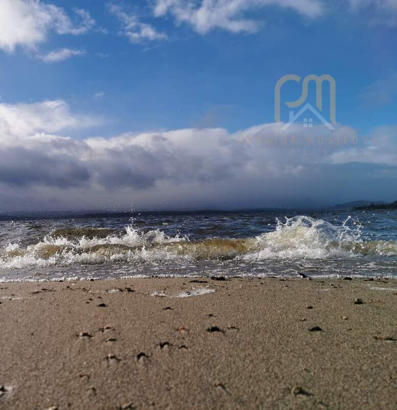 Byt 2kk s terasou, 59,5m2, výhled na Lipno, privátní pláž